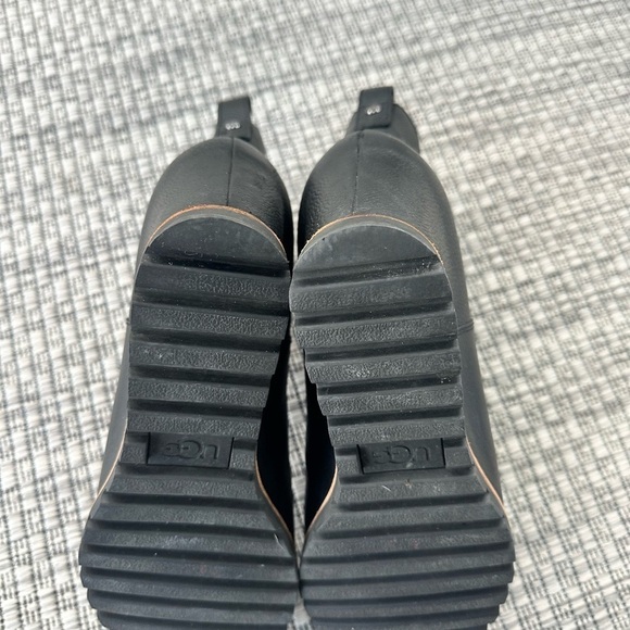 UGG Pax Leather Wedge Bootie Brown Size 10 - Picture 13 of 13